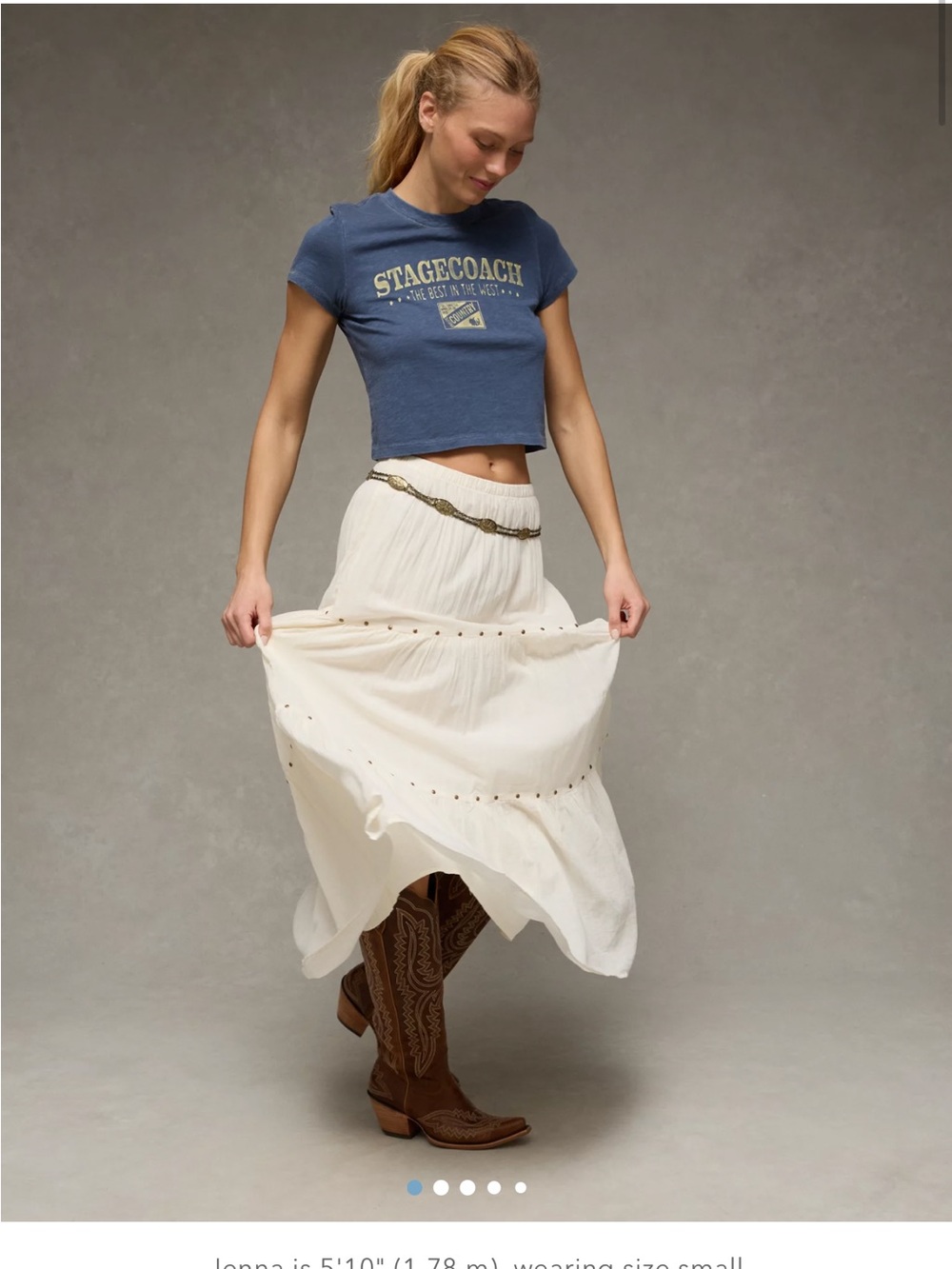 AE x Stagecoach Tiered Maxi Skirt
100% Cotton NWOT